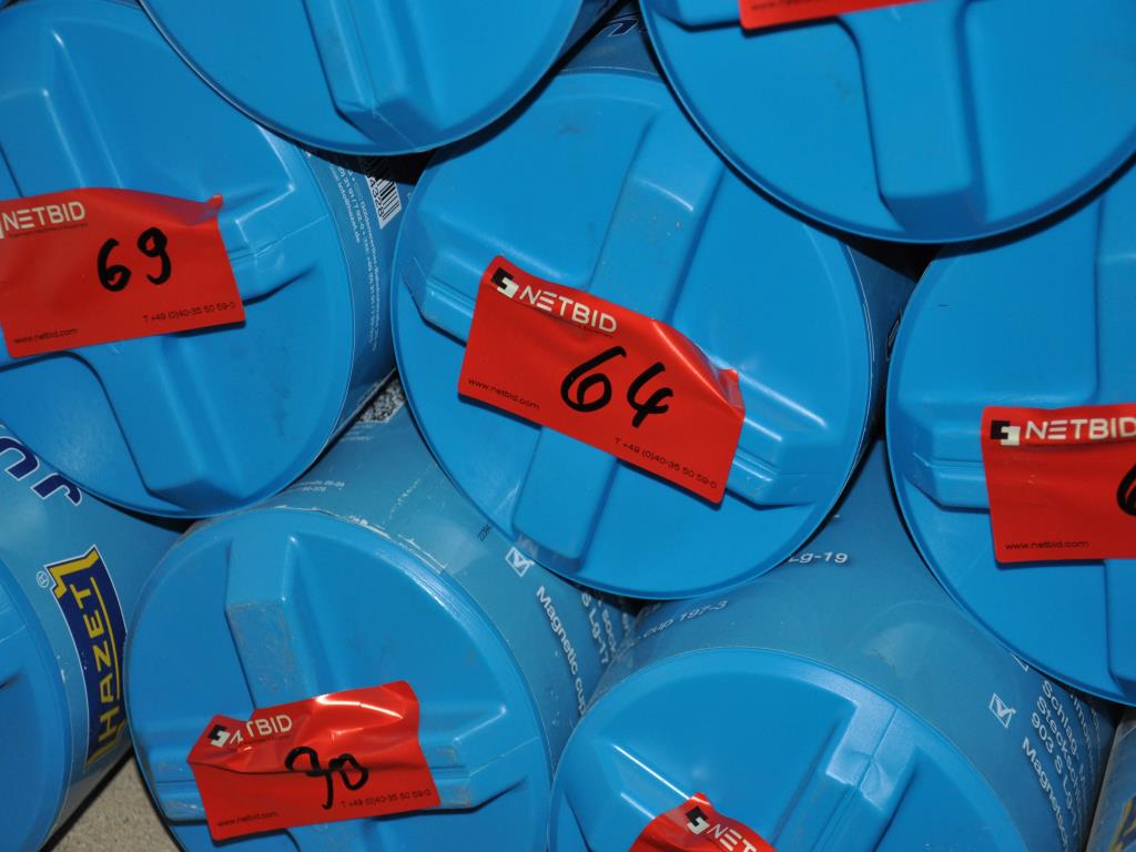 Maschinen, Werkzeuge, Handelsware / Werkstattausrüstung aus dem Umfeld<br> KFZ-Handwerk / Reifendienst-8